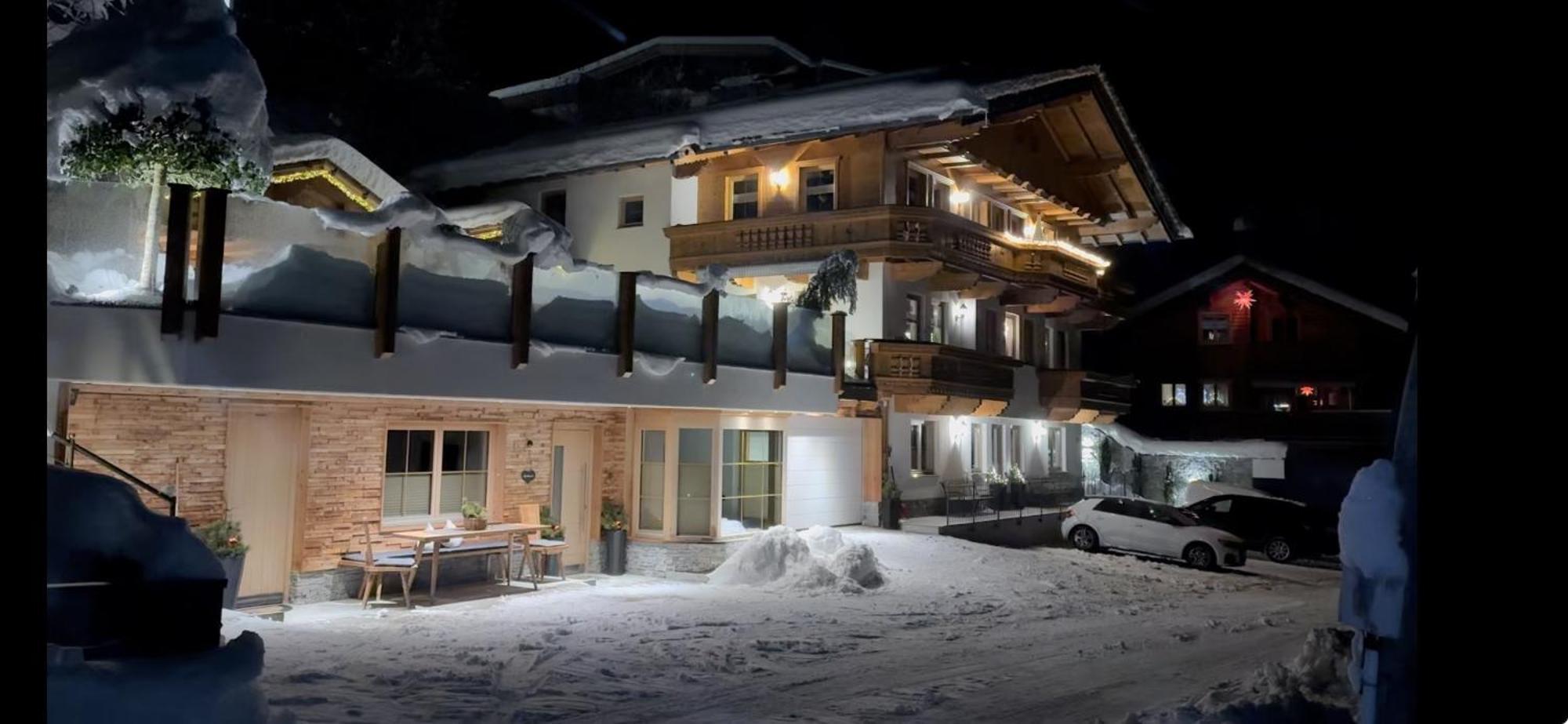 Rieder Im Zillertal * Aschau Im Zillertal